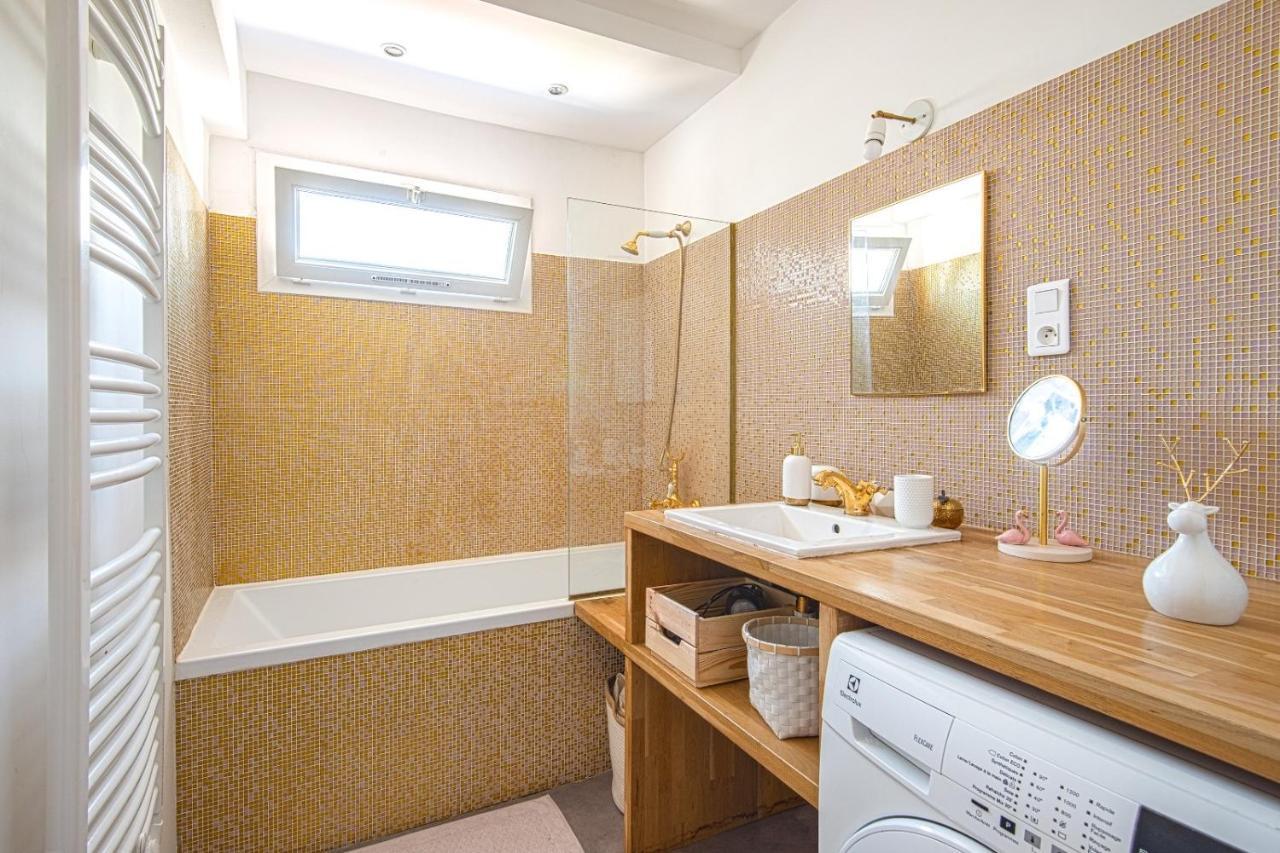Apartament Un Balcon Sur Notre Dame Marsylia Zewnętrze zdjęcie